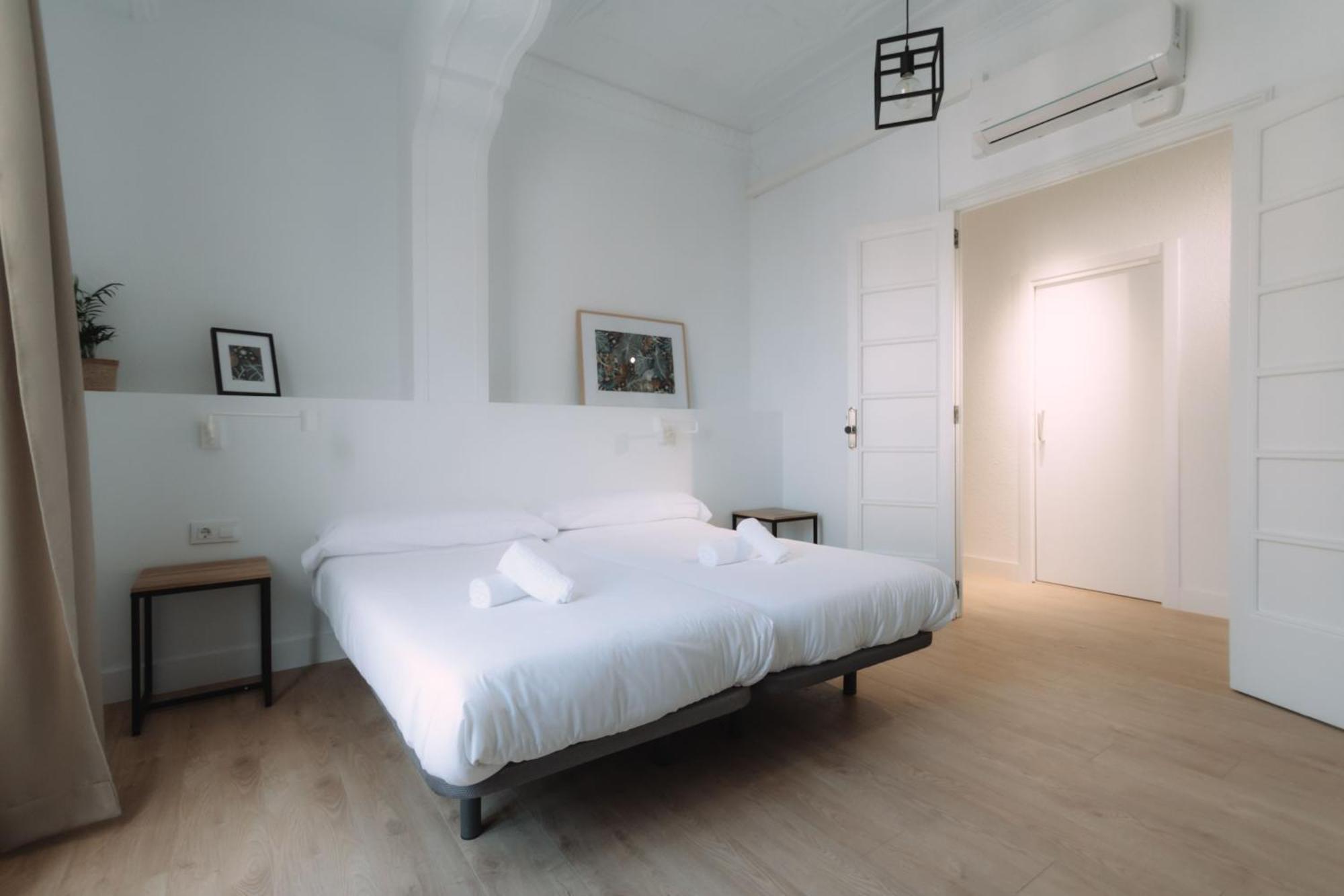 Concept Rooms Valencia Luaran gambar