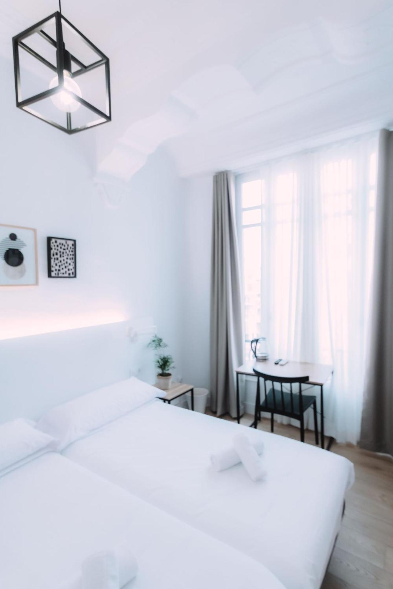 Concept Rooms Valencia Luaran gambar