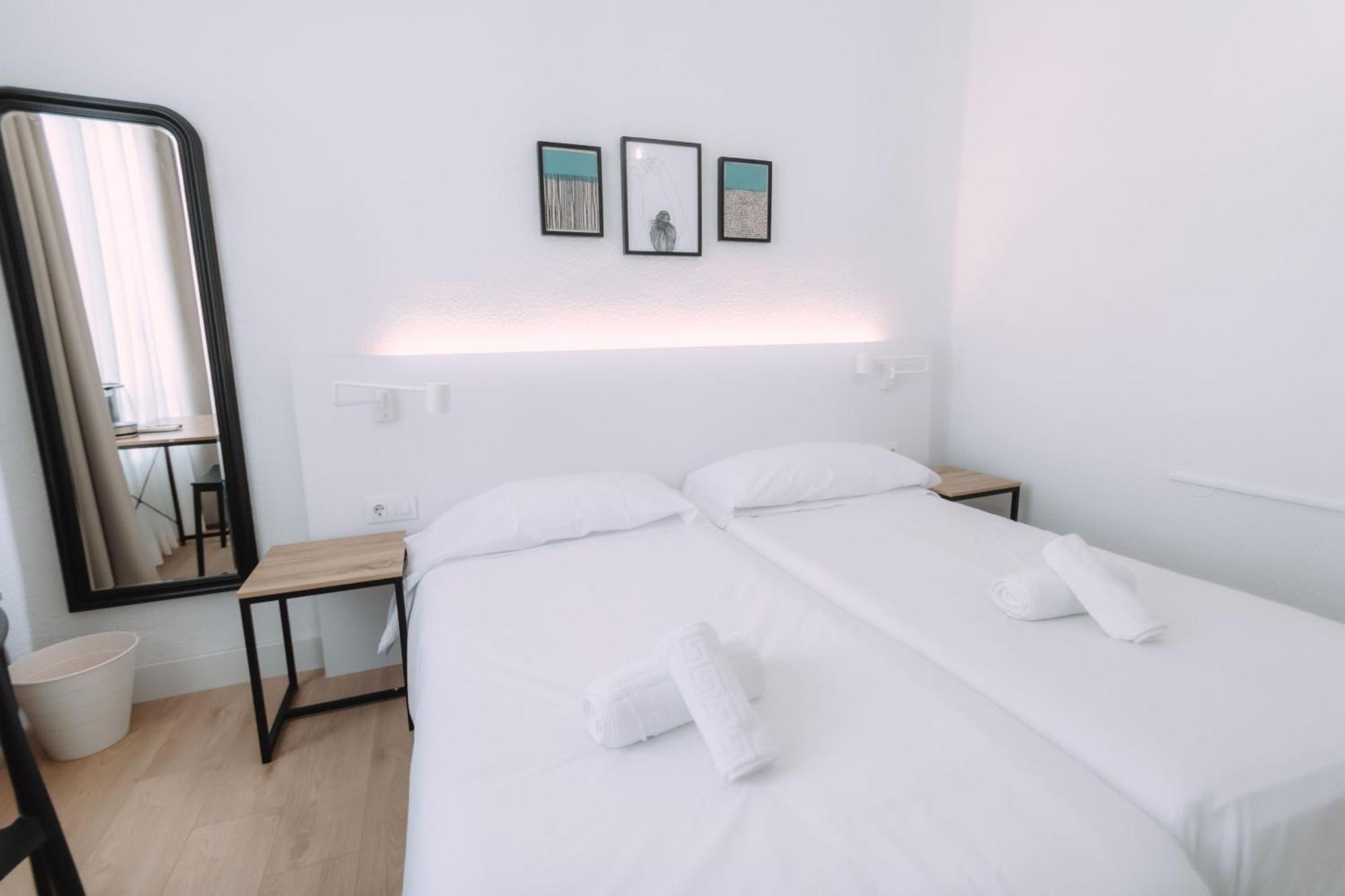 Concept Rooms Valencia Luaran gambar