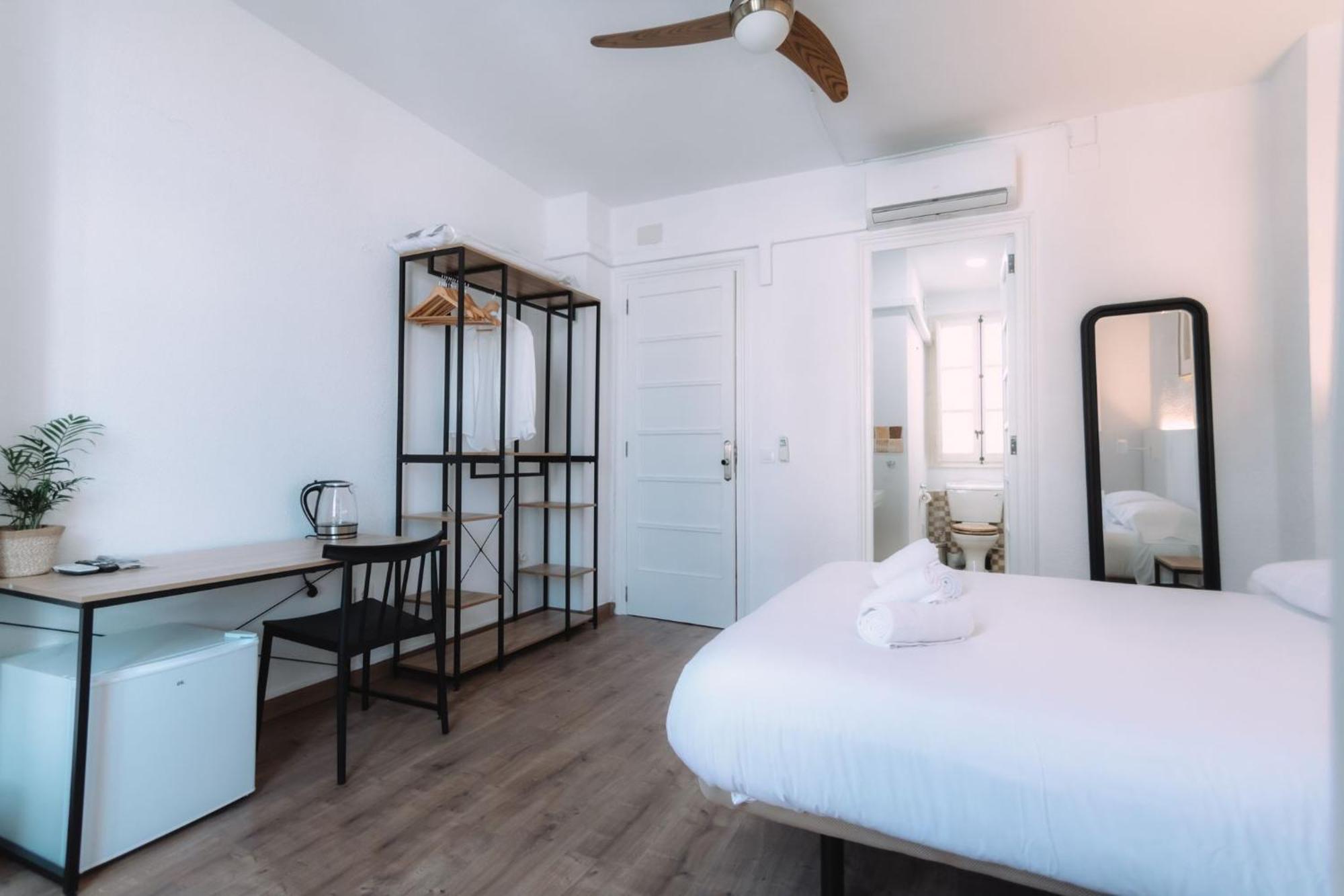 Concept Rooms Valencia Luaran gambar