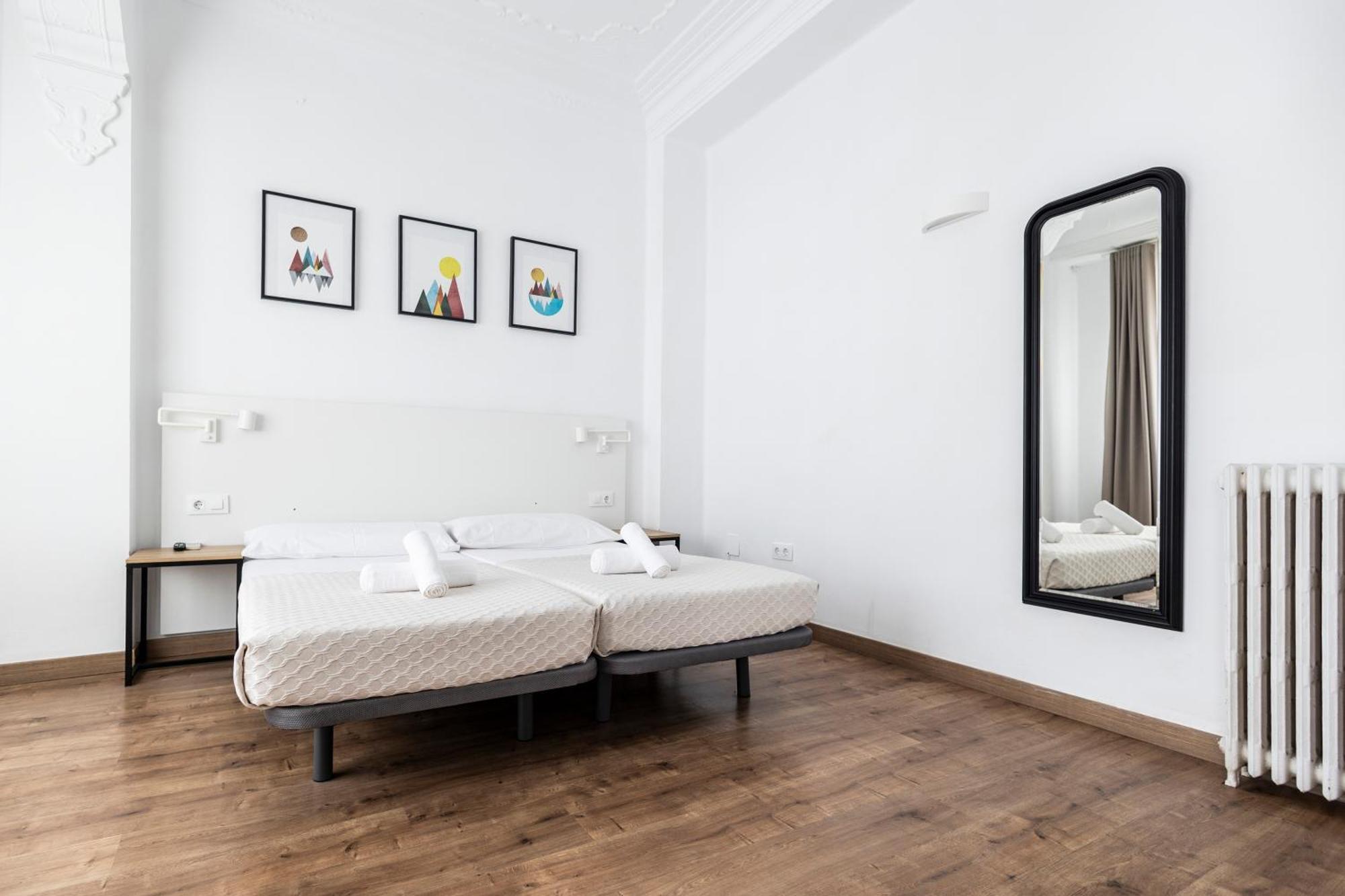 Concept Rooms Valencia Luaran gambar