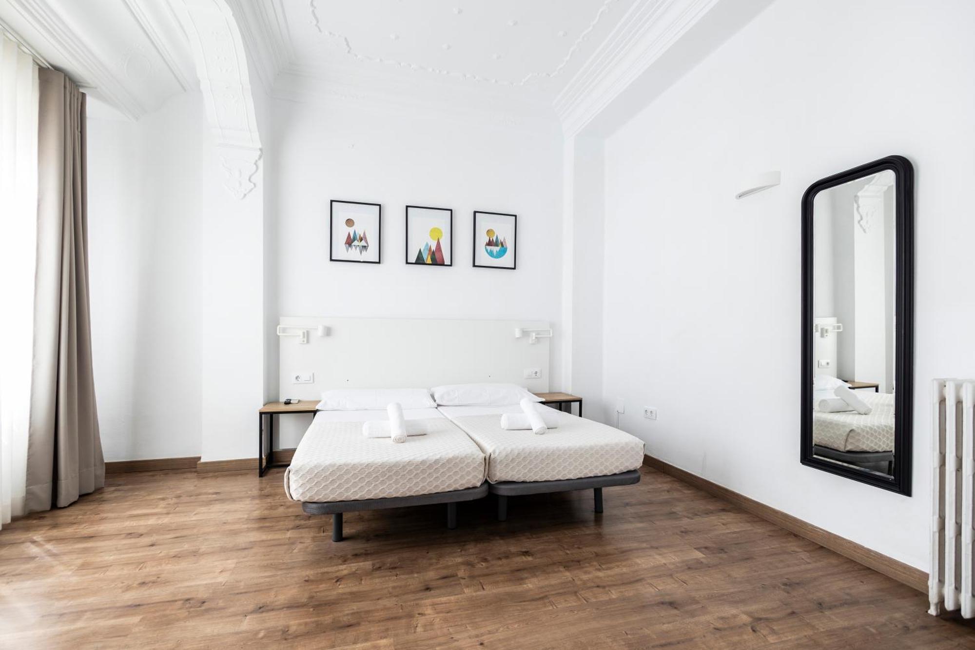 Concept Rooms Valencia Luaran gambar